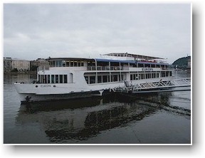 [ river boat europa ]