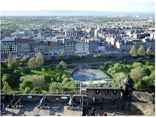 [ view from edinburgh castle towards north ]